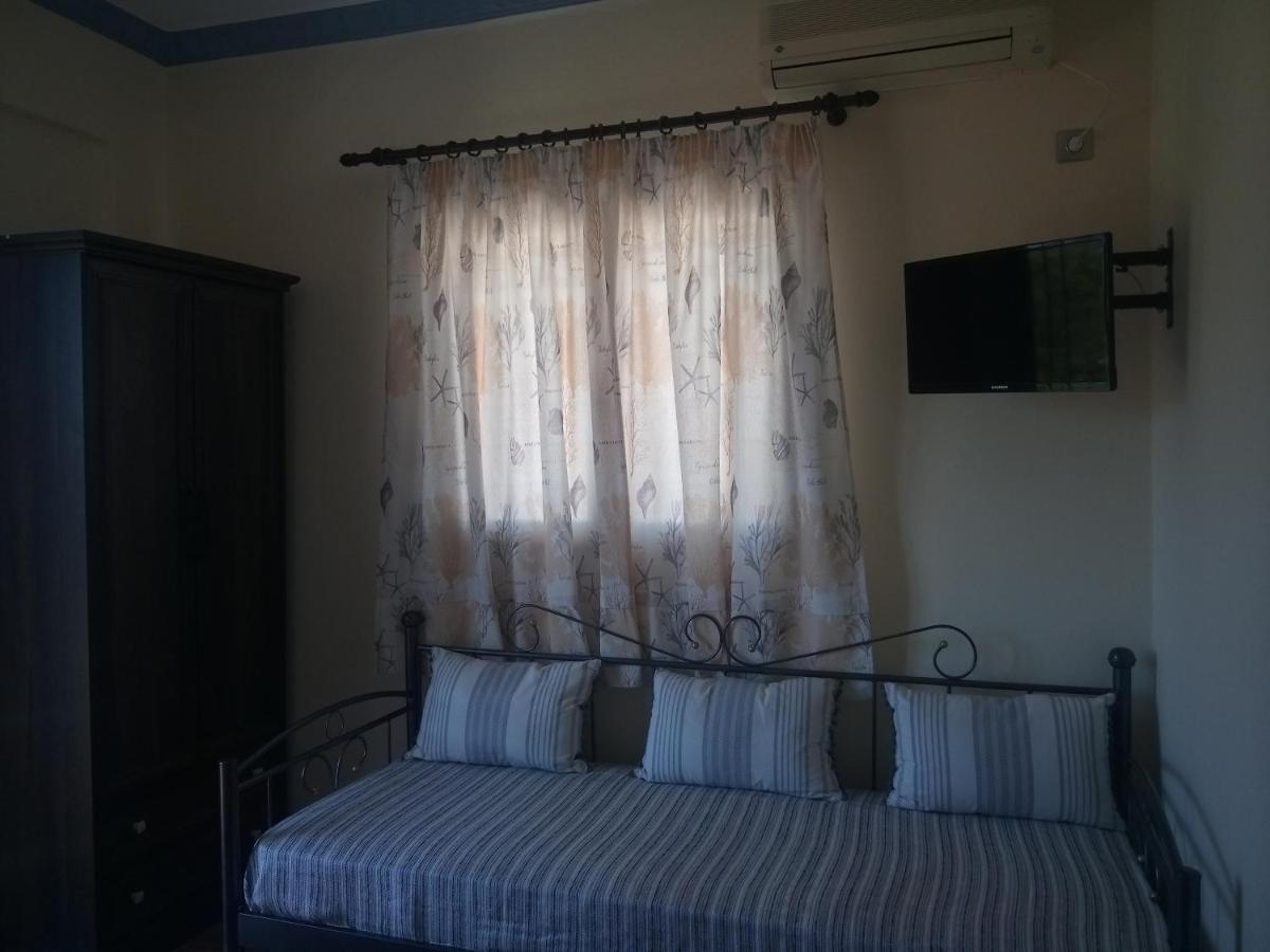 Studios Eftichia Fourni Ikaria Exterior foto